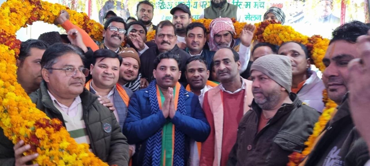 ddad2111-36fa-4470-915f-f208a160b204